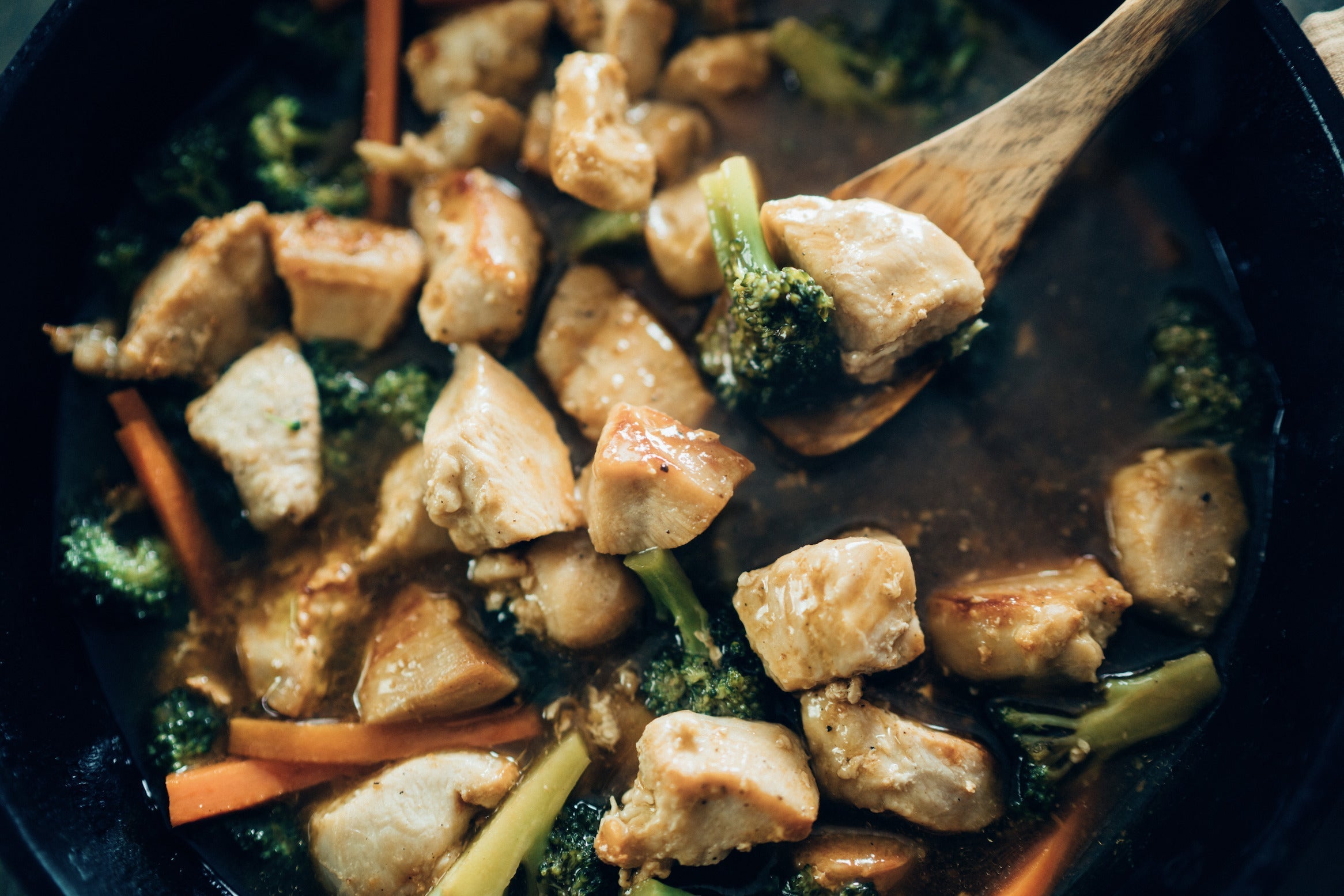 Better Than Take-Out Bone Broth Chicken Stir-Fry